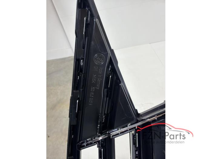 VW Passat B8 Facelift R-Line Grille Chrome