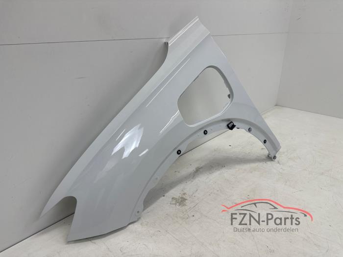 VW Tiguan 571 CT1 Hybride Zijscherm voorscherm Links