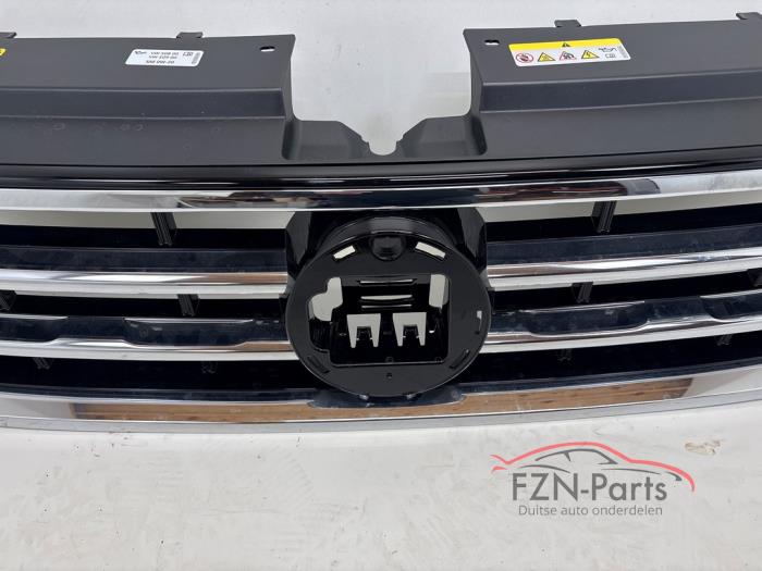 VW Tiguan 5NA Facelift Grille Voorzijde Chrome