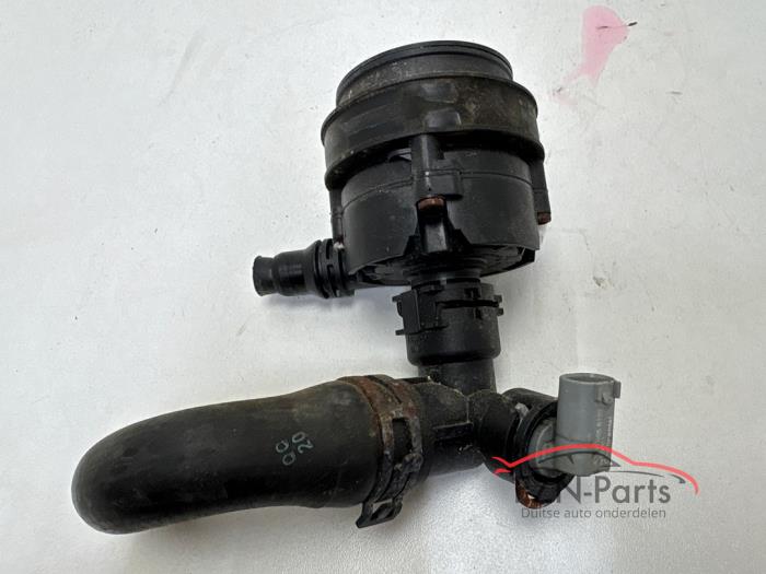 Mercedes-Benz W213 W238 E-Klasse Waterpomp