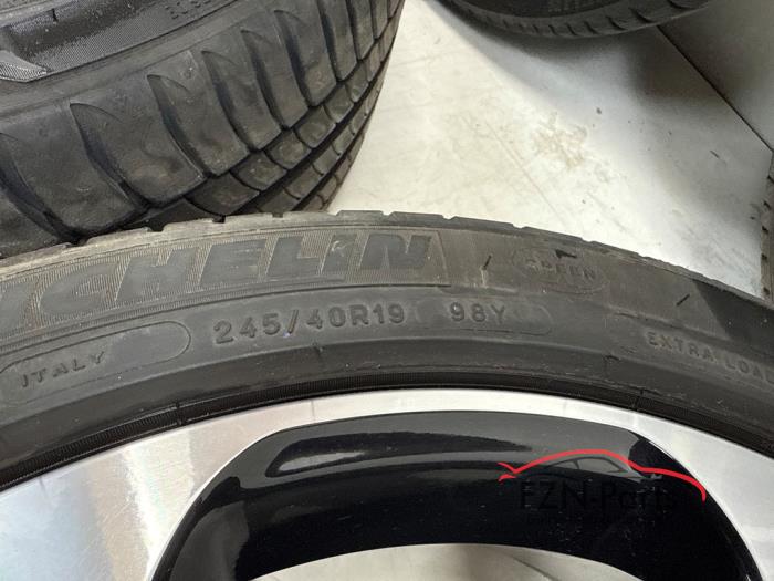 Mercedes-Benz W213 W238 Velgen set + Banden 4x Breed set