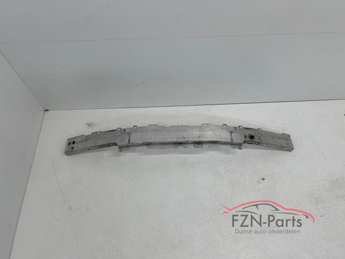 Mercedes-Benz C-Klasse W205 Bumperbalk voorzijde