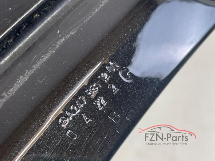 Mercedes-Benz GLA H247 Zijscherm Rechts-Voor