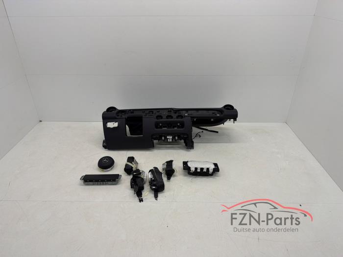 Mercedes-Benz GLB-Klasse X247 Dashboard Airbagset Zwart