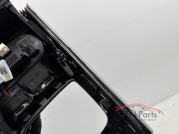 Mercedes-Benz GLB-Klasse X247 Middenconsole afdekking bekerhouder Verlicht