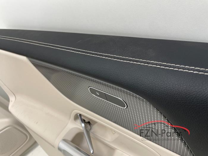Mercedes-Benz GLB-Klasse Interieur Creme 5-Zits Compleet