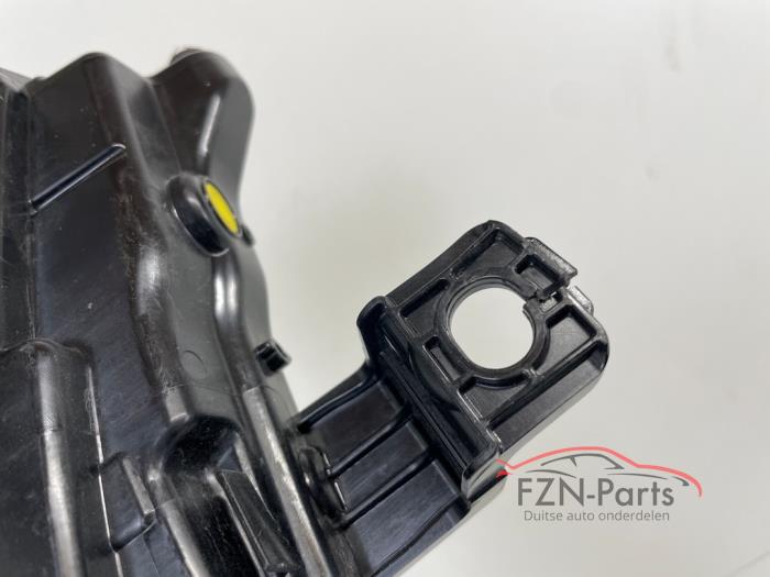 Tesla Model Y Koplamp midden Juniper Lichtbalk