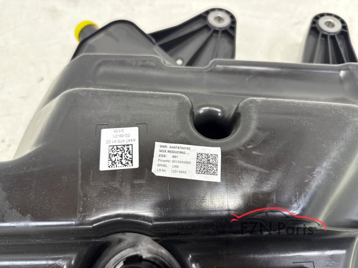 Mercedes-Benz V-Klasse W447 Adblue tank