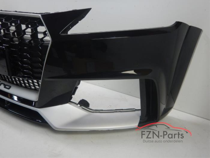 Audi TTRS 8S Voorbumper 4PDC LY9T