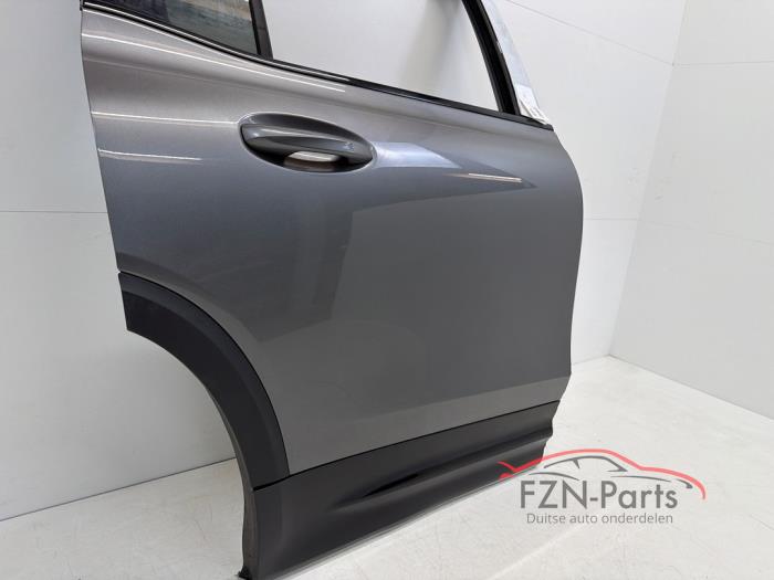 Mercedes-Benz GLB-klasse X247 Portier Rechts-achter Grijs Zwart