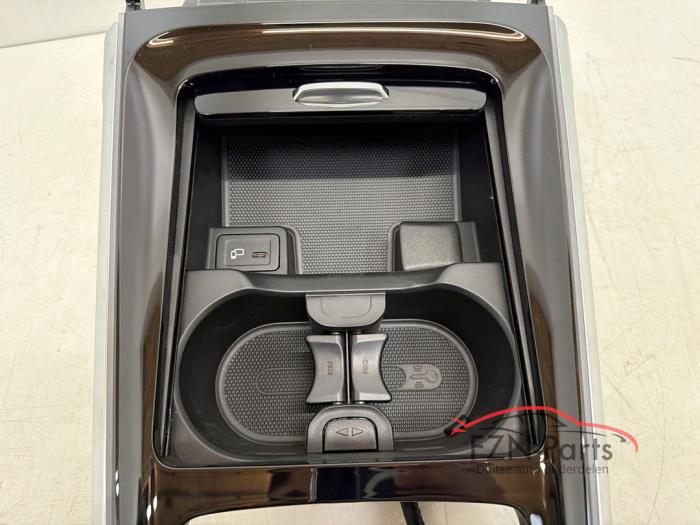 Mercedes-Benz GLB-Klasse X247 Middenconsole afdekking bekerhouder Verlicht