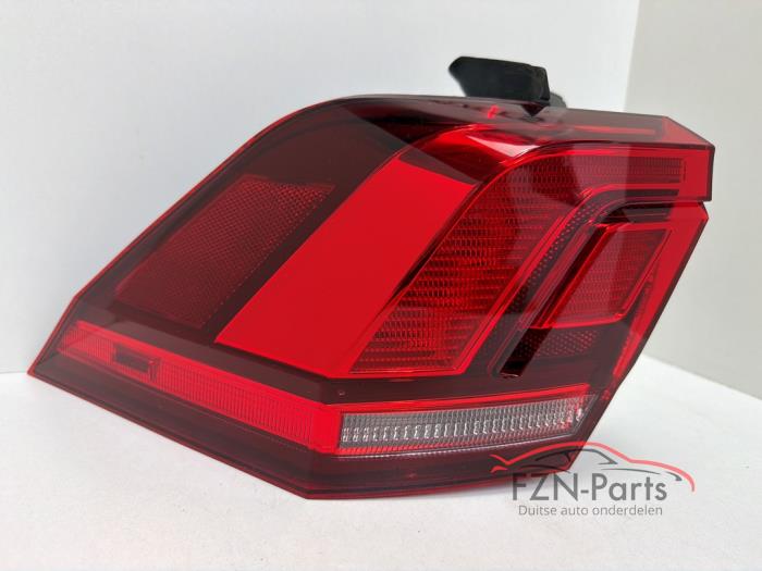 VW Tiguan Allspace 5NN Achterlicht led links
