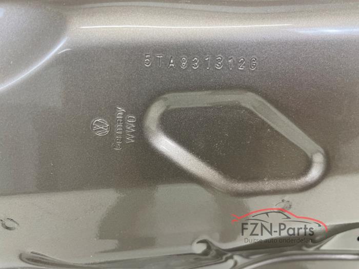 VW Touran 5TA Portier Rechts-voor