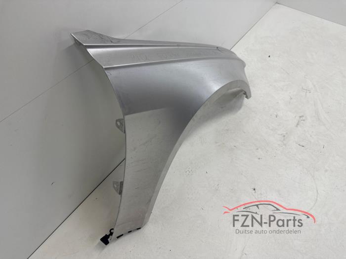 Audi RS6 4K C8 Zijscherm spatscherm rechts Ongespoten
