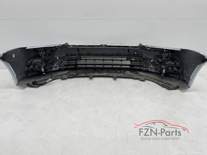 VW Jetta 5C6 Facelift Voorbumper 4PDC KLS Mistlampen LC9A