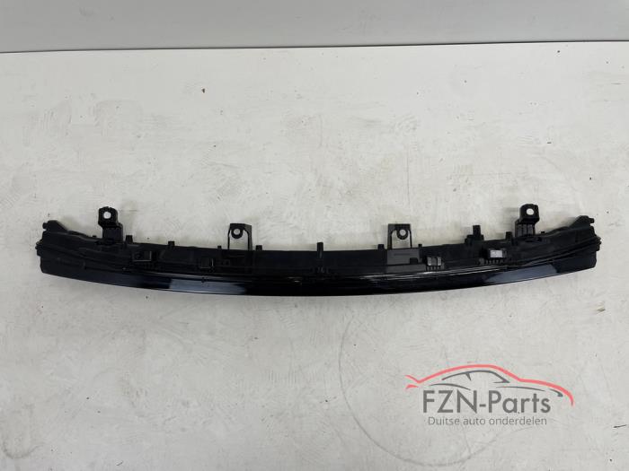 Tesla Model Y Koplamp midden Juniper Lichtbalk