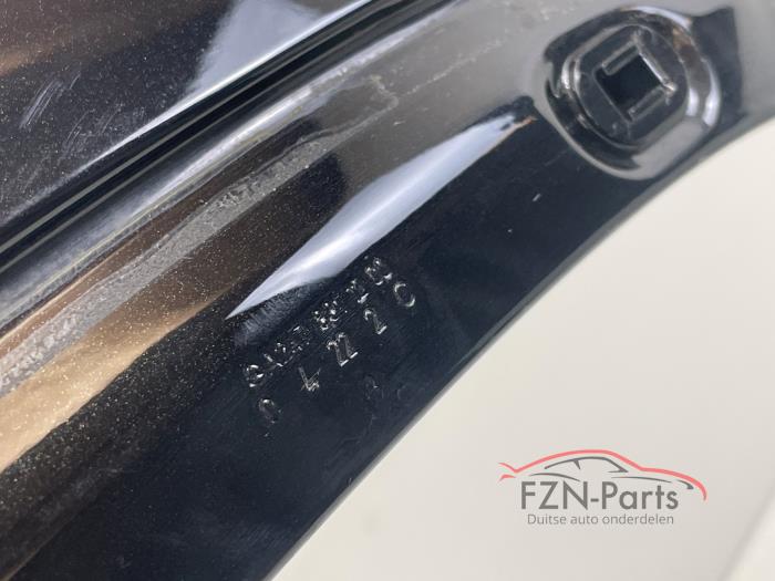 Mercedes-Benz GLA H247 Zijscherm Rechts-Voor