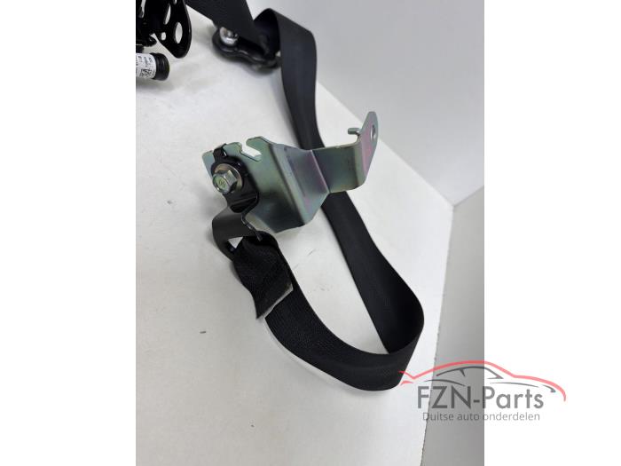 Nissan Leaf ZE1 Gordel Links-Voor