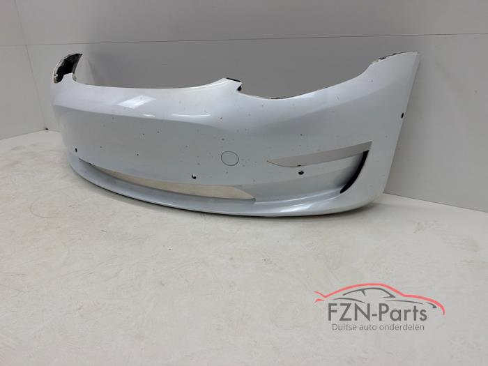 Tesla Model 3 Voorbumper 6 PDC