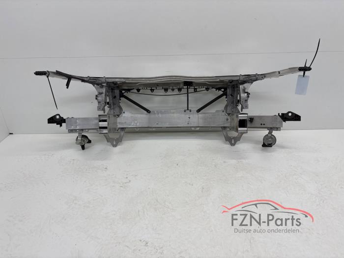 Mercedes-Benz W205 C-klasse Front + Bumperbalk compleet