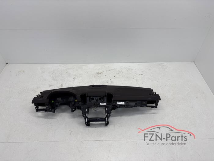 Mercedes-Benz W166 GLE Dashboard Bruin