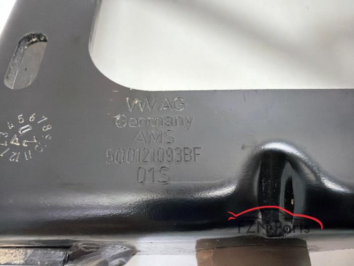 VW Golf 8 R Extra Radiateur Houder Links