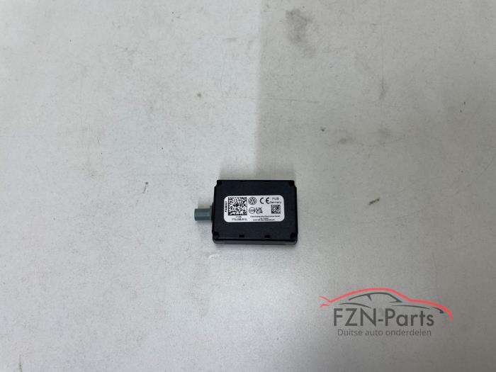 VW Multivan T7 Antenne voor voertuigcommunicatie