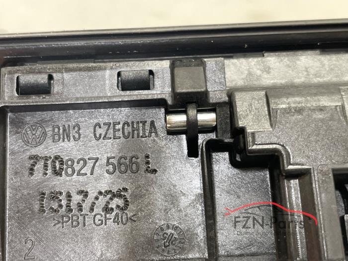VW Multivan T7 Achteruitrij camera achterzijde cam met opener