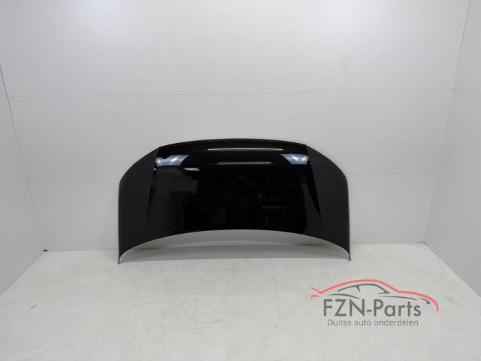 VW Transporter T6.1 Motorkap LC9X Zwart