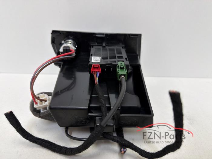 VW Transporter T6.1 Oplader Draadloos opladen USB 12v aansluiting