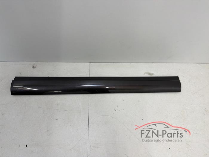 Maserati Levante Sideskirt portierlijst Rechts-voor Metallic grijs