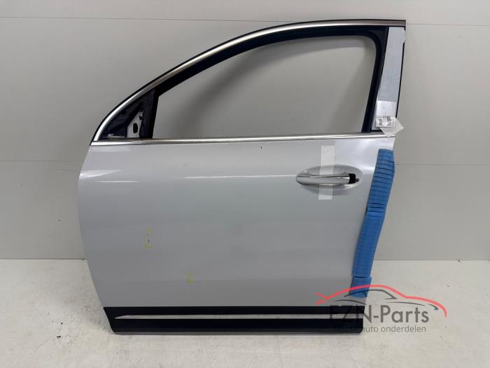 Mercedes-Benz GLA A247 Portier links-voor 9144