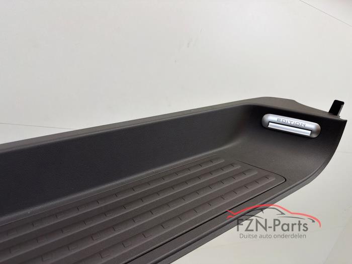 VW Transporter T6.1 Treeplank Instaplijst verlicht