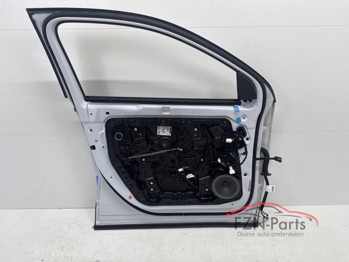 Mercedes-Benz GLA A247 Portier links-voor 9144