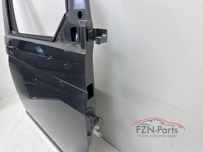 VW Transporter T6 California Right Door
