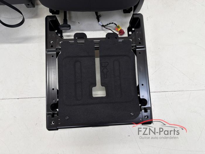 VW ID.Buzz Voorstoelen Set Links + Midden Stof
