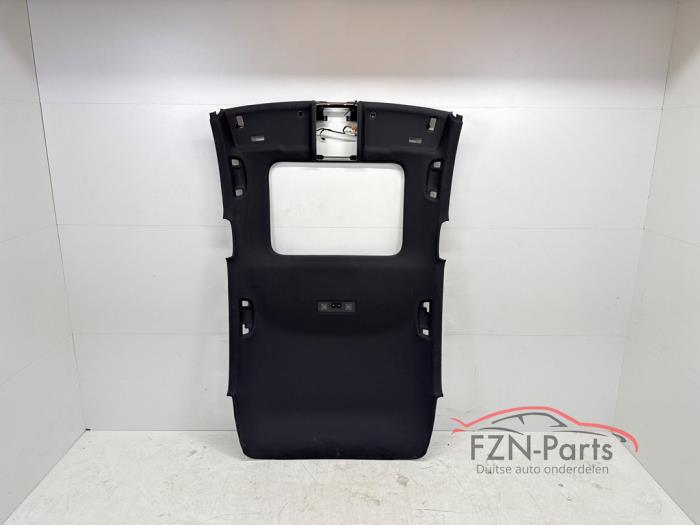 VW Golf 7 Hemel Met Panorama Zwart