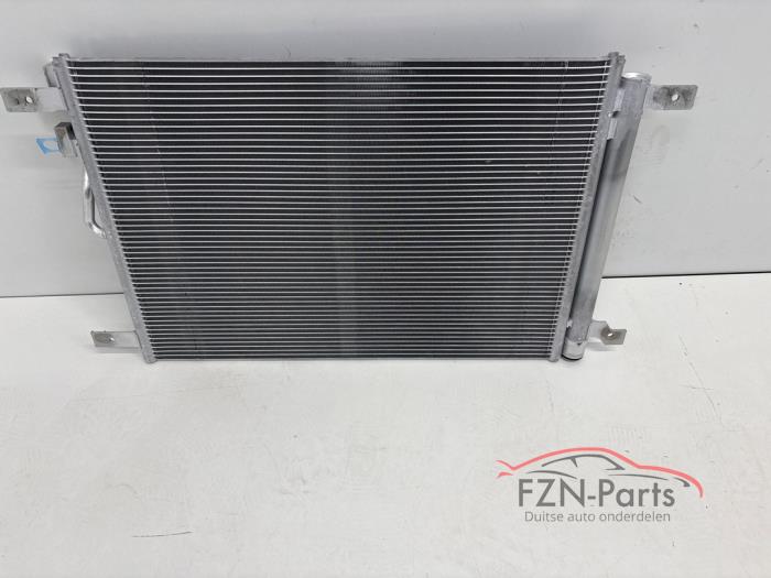 VW Golf 8 R 2.0 TSI Condensor