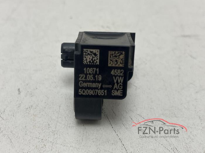 VW Golf 7 5G Airbag sensor crashsensor