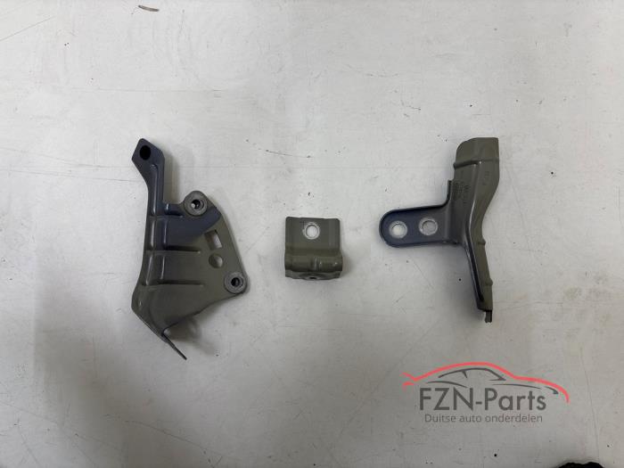 VW Golf 8 Facelift Zijscherm Steunen Set Rechterzijde LA7C
