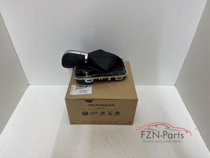 VW Passat B8 DSG Versnellingspook Automaat hoogglans zwart verlicht