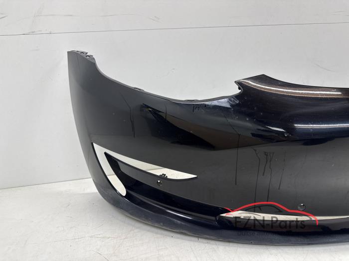 Tesla model 3 voorbumper 6PDC