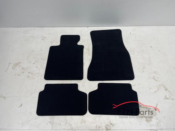 BMW G30 LCI 5-serie Matten set Zwart