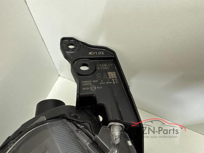 Suzuki Swift MK8 LED Koplamp Rechts