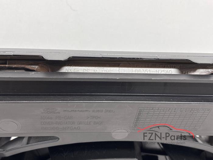 Hyudani Tucson NX4 Grille met Houder en Logo