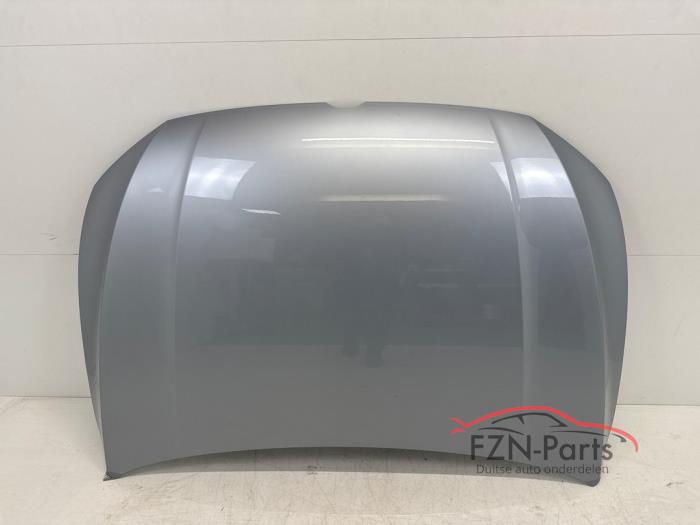 VW Golf 8 Facelift Motorkap LM7P Oyster Silver
