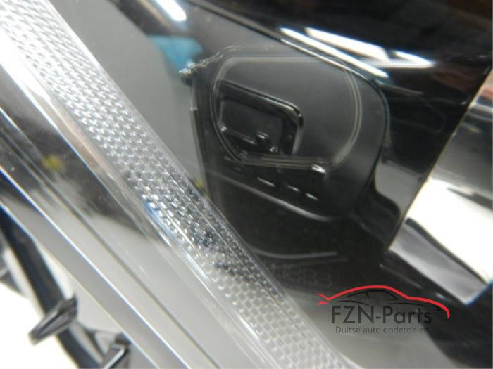 VW Golf 8 GTE IQ LED Koplamp Rechts
