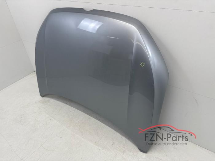 VW Tiguan 571 Hood LM7P