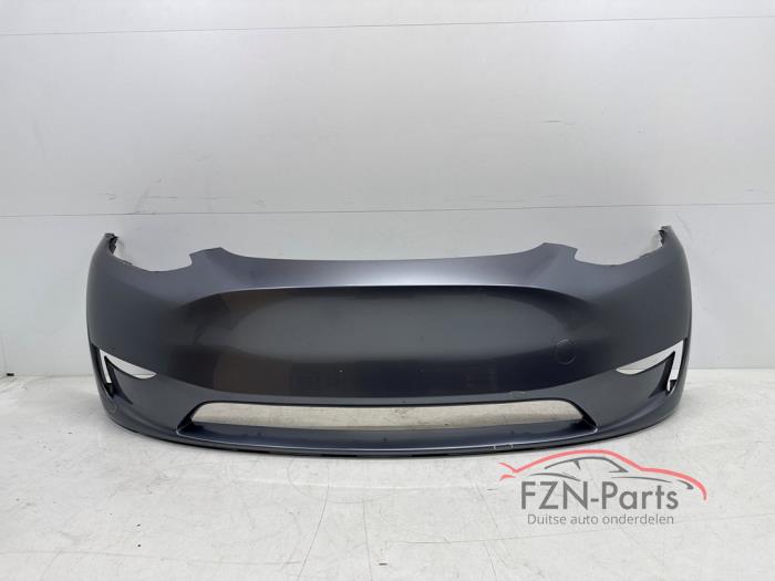 Tesla Model Y Voorbumper Grijs Metallic