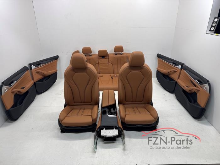 BMW 5-Serie G30 LCI Sport Interieur Leder Cognac Compleet